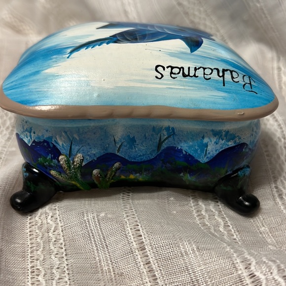 Hand Painted Ceramic Box - Picture 2 of 11